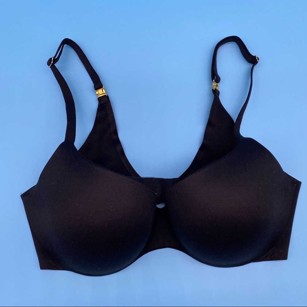 Victoria’s Secret “Incredible” Lined Demi Bra Size 32D